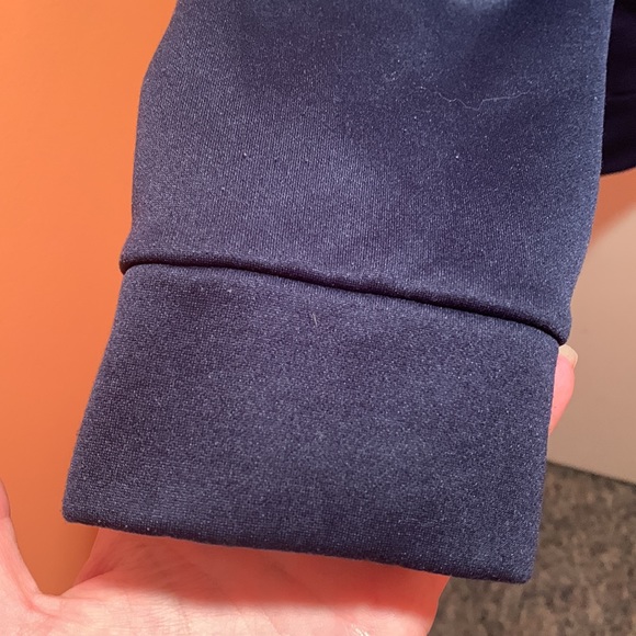 Men’s Northface fleece lined hoodie - Picture 6 of 8